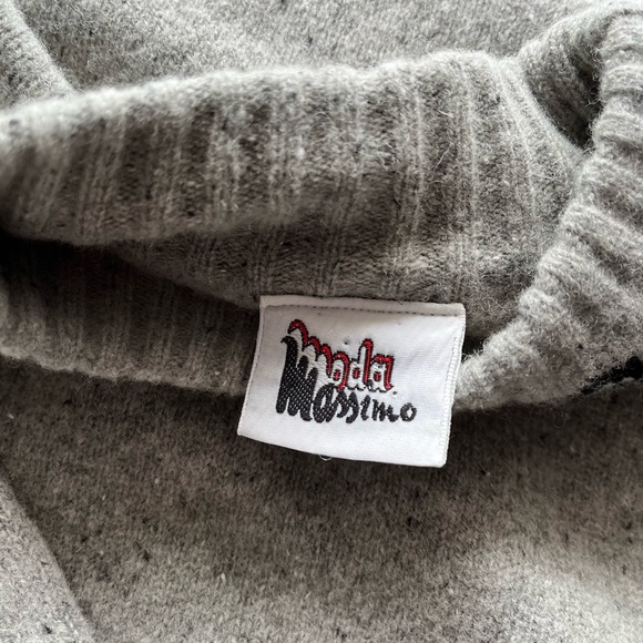 VINTAGE | Moda Massimo Wool Blend Sweater - Picture 2 of 6